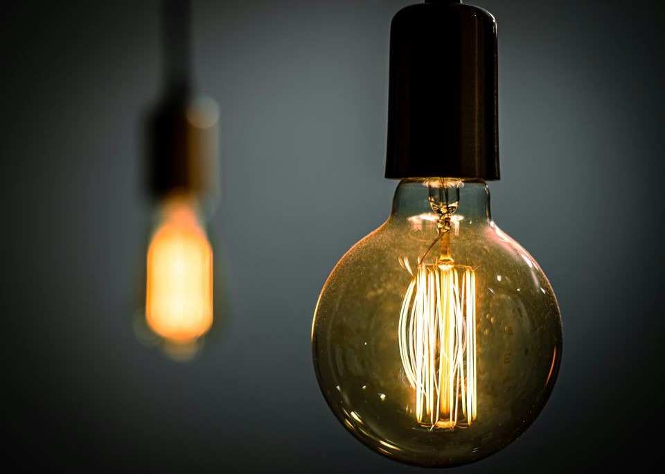 bombillas-led-encendidas
