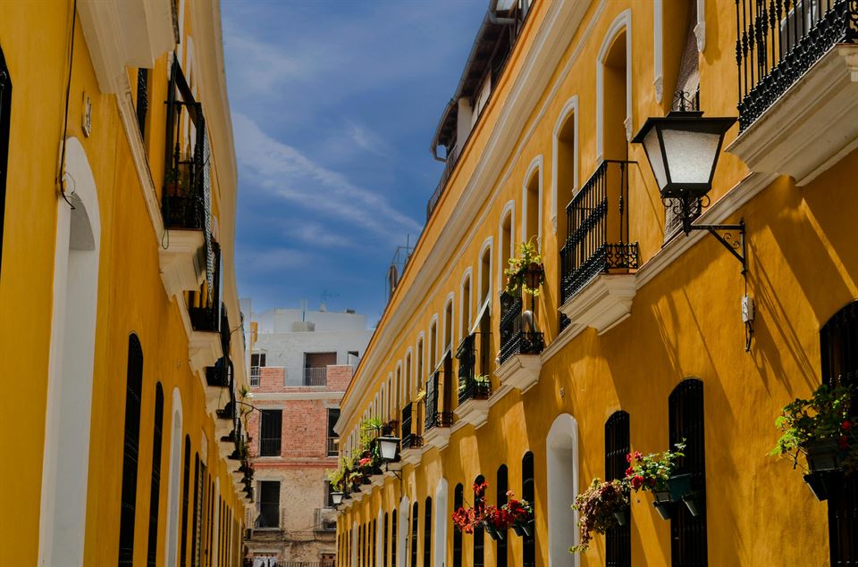 alojamiento-con-balcón-en-sevilla